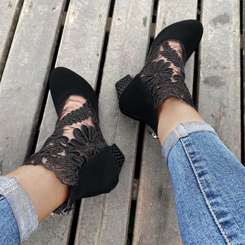 Women’s Lace High Heels