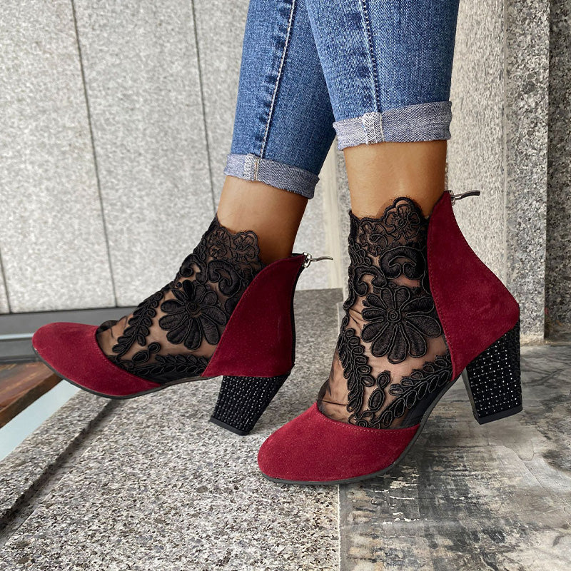 Women’s Lace High Heels